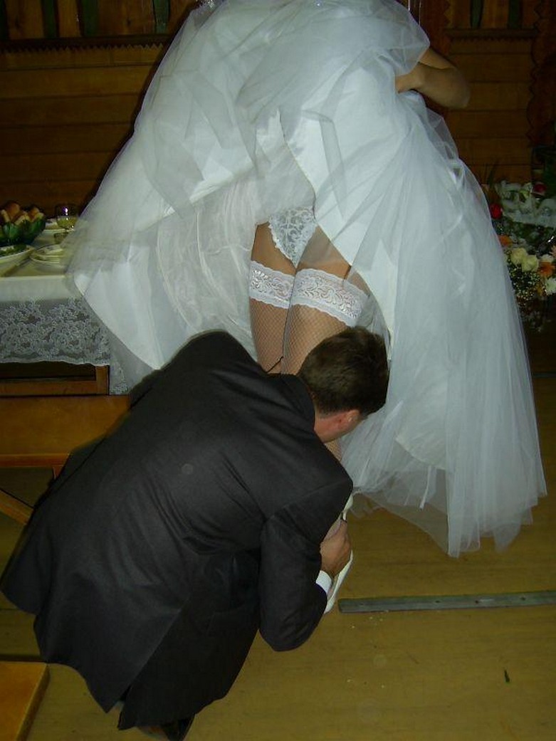 Смотреть Секс Невестой На Свадьбе