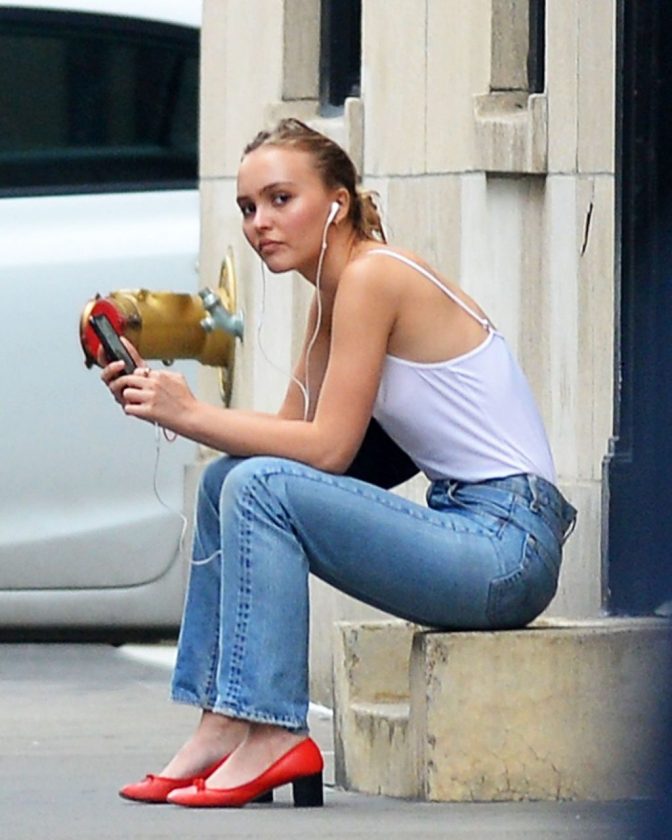 Lily Rose Depp Braless Photos Thesextube