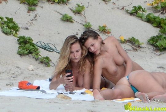 Edita Vilkeviciute Naked