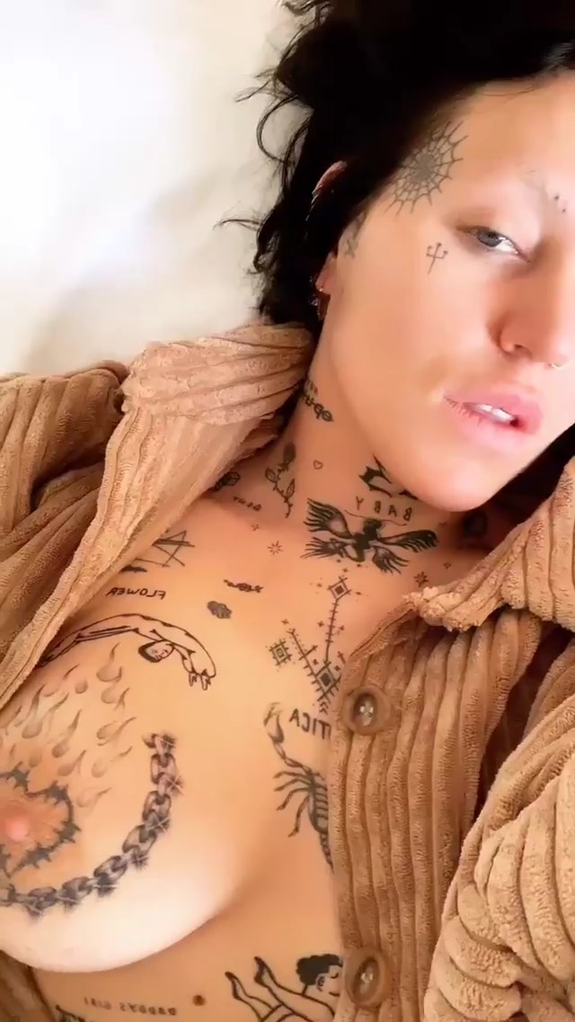 Brooke Candy Topless (6 Pics + Video) 1