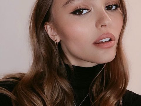 Lily-Rose Depp See Through (6 Photos) 3