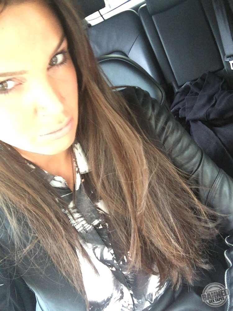Danielle Lloyd: Sex tapes & iCloud hack Pics 141