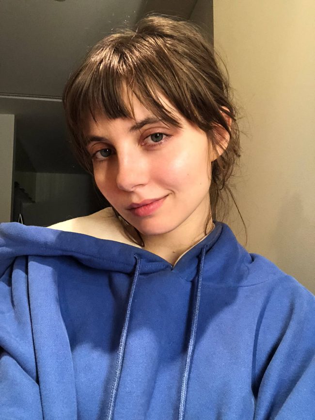 Liara Roux: Selfies & Snapshots – August 2018 | TheSexTube
