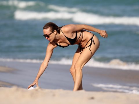 The Fappening Chloe Sevigny Sexy Bikini 001