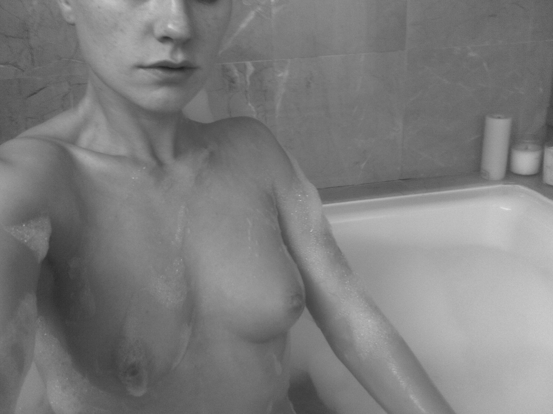 Paquin leaked anna nude Anna Paquin