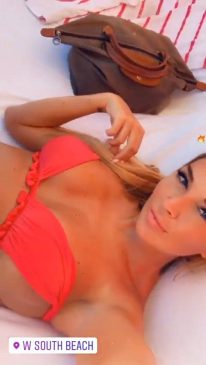 Brooke Lynette Hot (20 Photos)