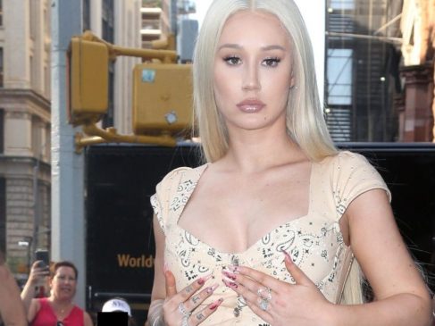 Iggy Azalea Hot (101 Photos)