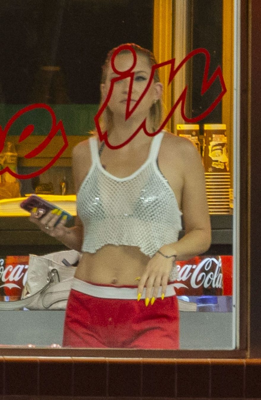 Kate Hudson Sexy Thefappeningblog Com 2 1 1024x1567