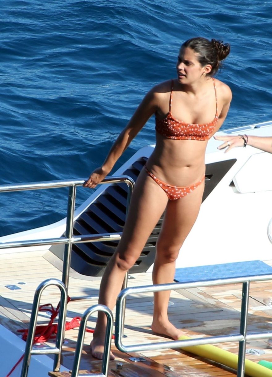 Sara Sampaio Sexy (24 New Photos) Sara Sampaio Sexy Thefappeningblog Com 24 1024x1420
