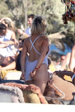 Emily Atack Sexy (12 Photos)