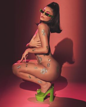 Kylie Jenner – Nude [Covered]