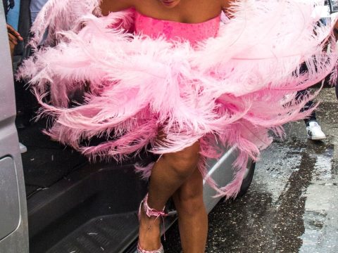 Rihanna Sexy 003