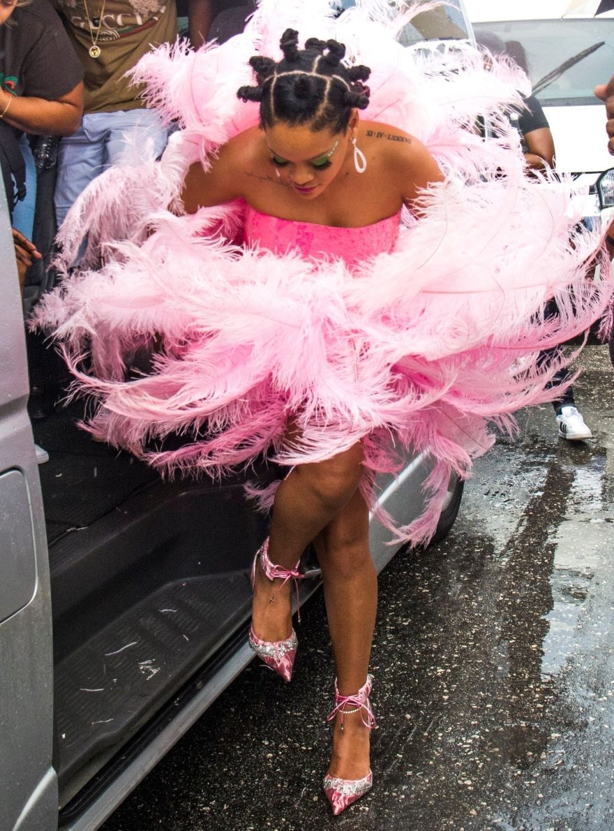 Rihanna Sexy 003