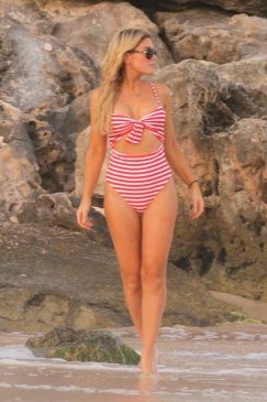 Hofit Golan Sexy (29 Photos)