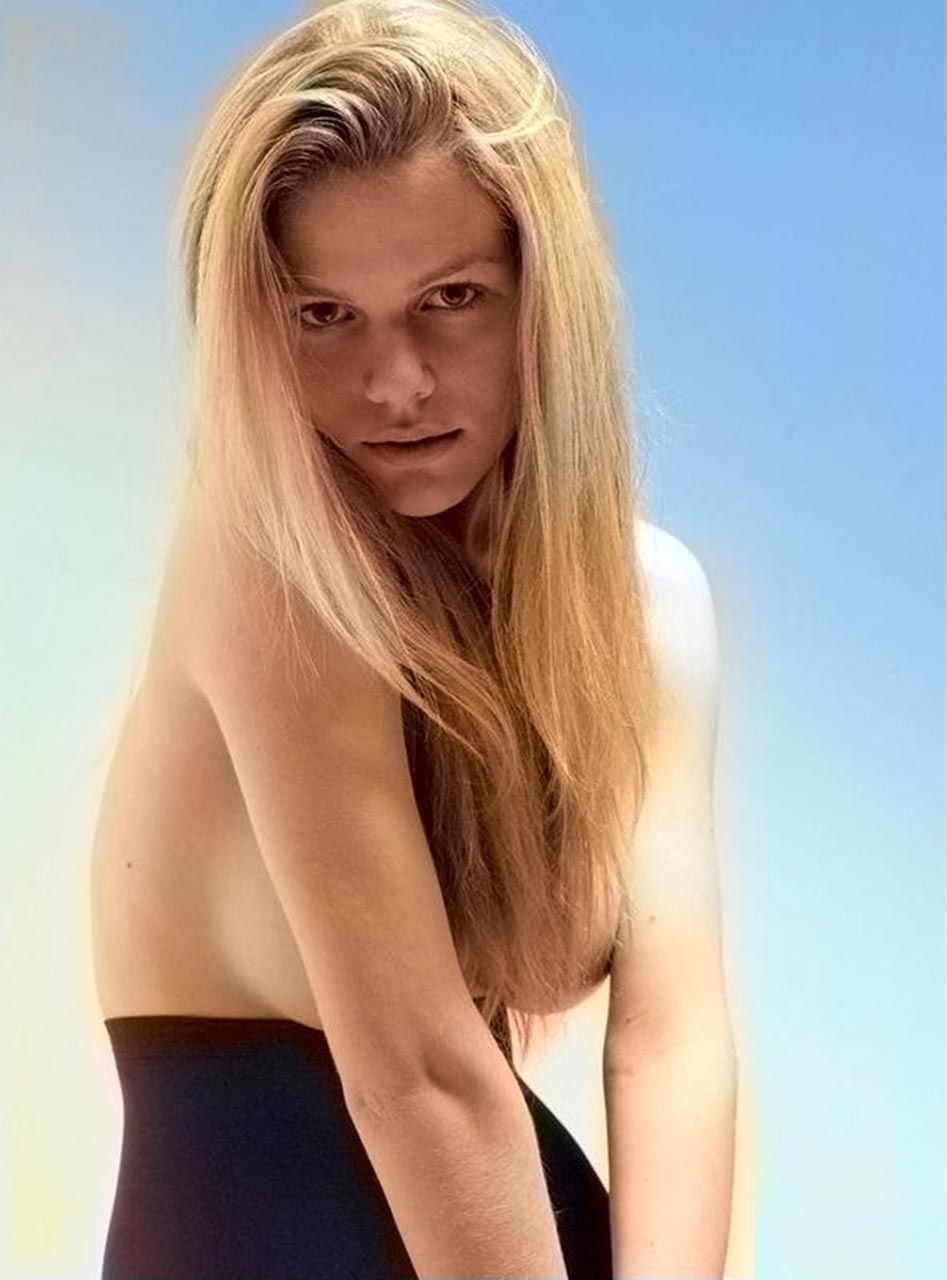 Brooklyn Decker - Body Painting - 2009 Sports Illustrated Swimsuit Edition  - SI.com - Swimsuit | SI.com