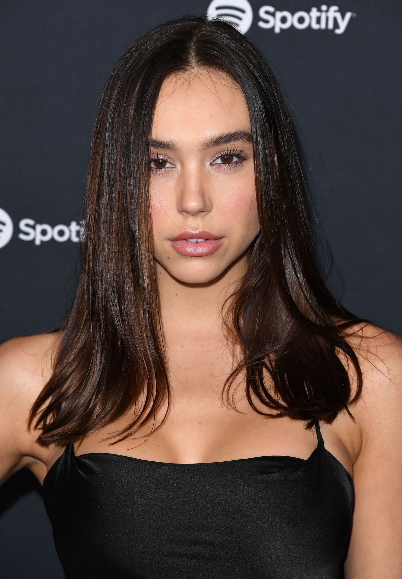 Alexis Ren Shows Off Her Tits At The Spotify Best New Artist Party 0001
