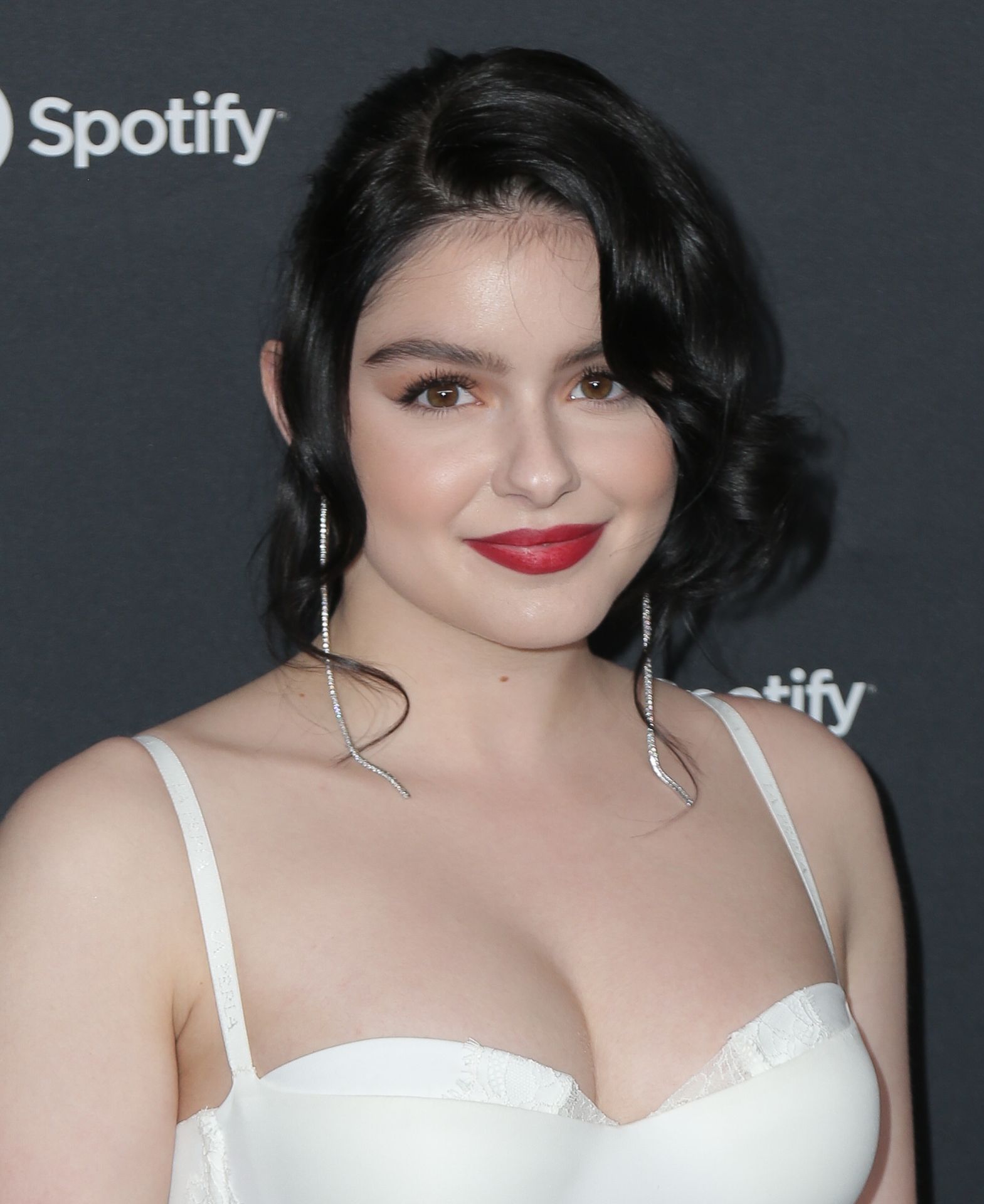 Ariel Winter Shows Her Cleavage At The Best New Artist Party 0007