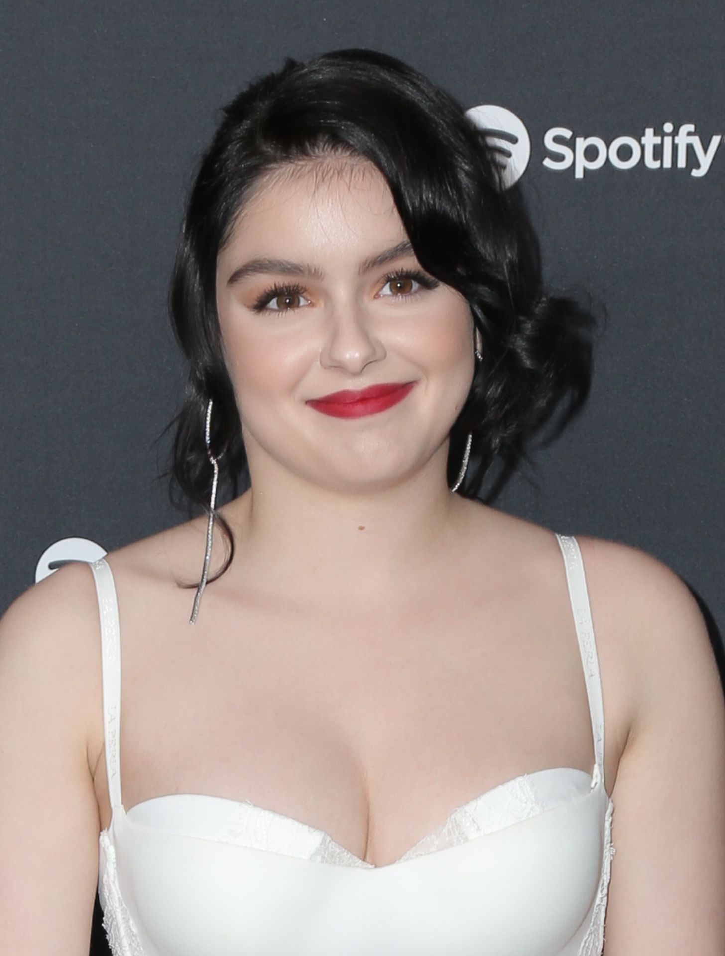 Ariel Winter Shows Her Cleavage At The Best New Artist Party 0014