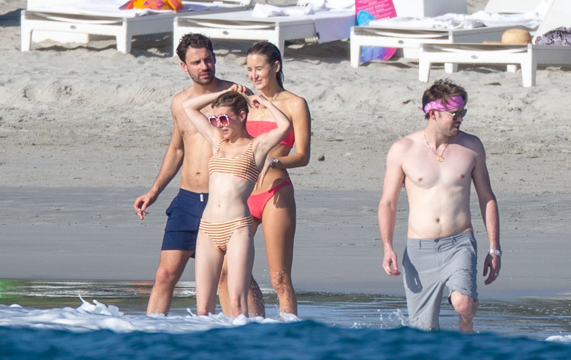 Friendly Exes Emma Roberts And Chord Overstreet Enjoy The Sunshine In Mexico 0018