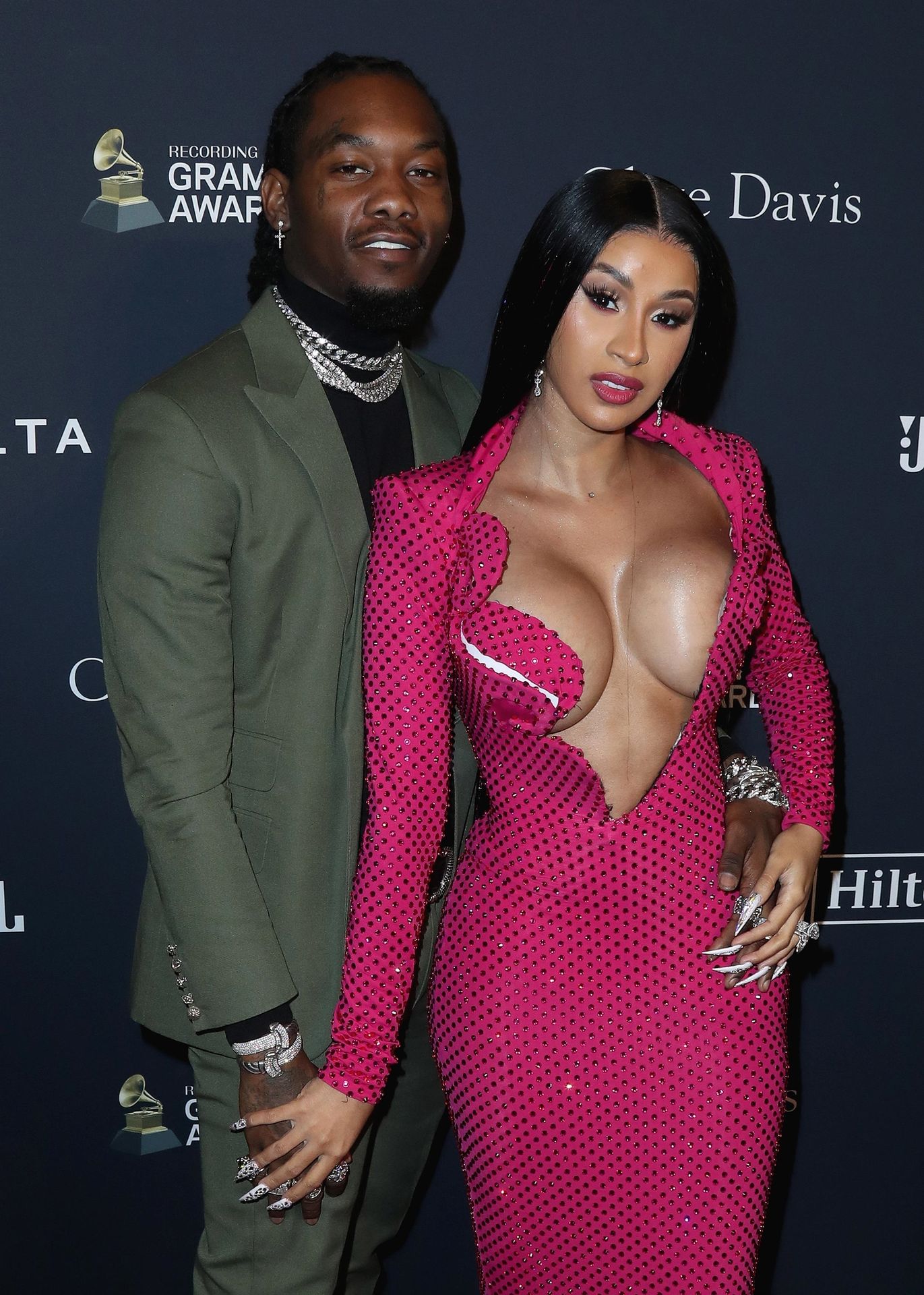 Offset Covers Cardi B’s Boobs To Avoid Wardrobe Malfunction At Clive Davis Pre Grammy Party 0002
