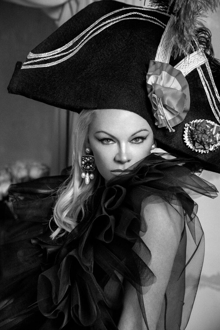 Pamela Anderson Nude & Sexy – Vanity Fair Italy 0011
