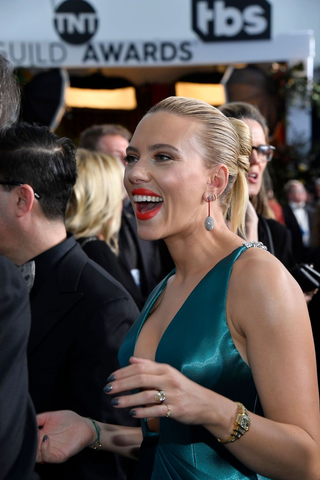 Scarlett Johansson Looks Stunning At The Sag Awards 0041