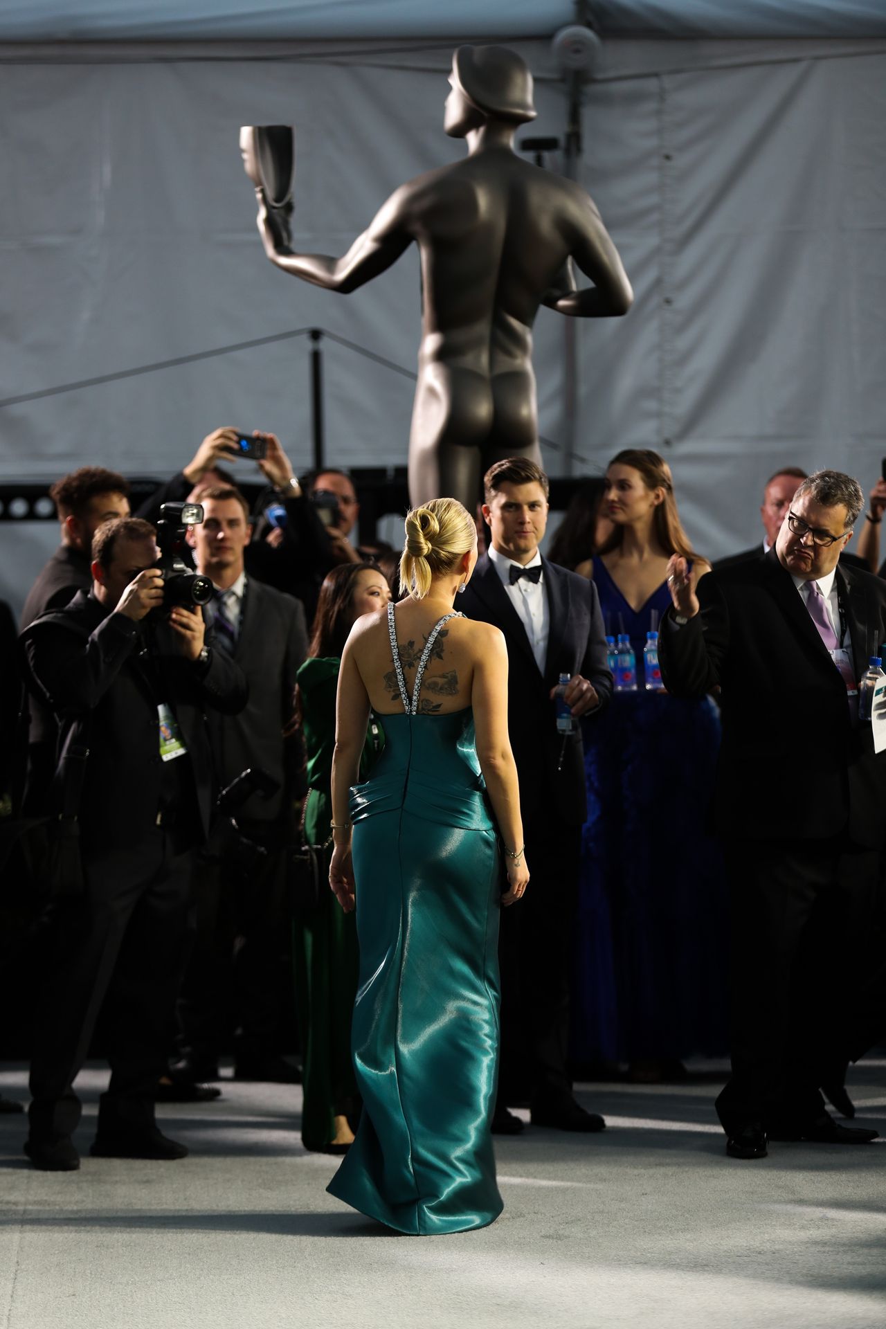 Scarlett Johansson Looks Stunning At The Sag Awards 0126