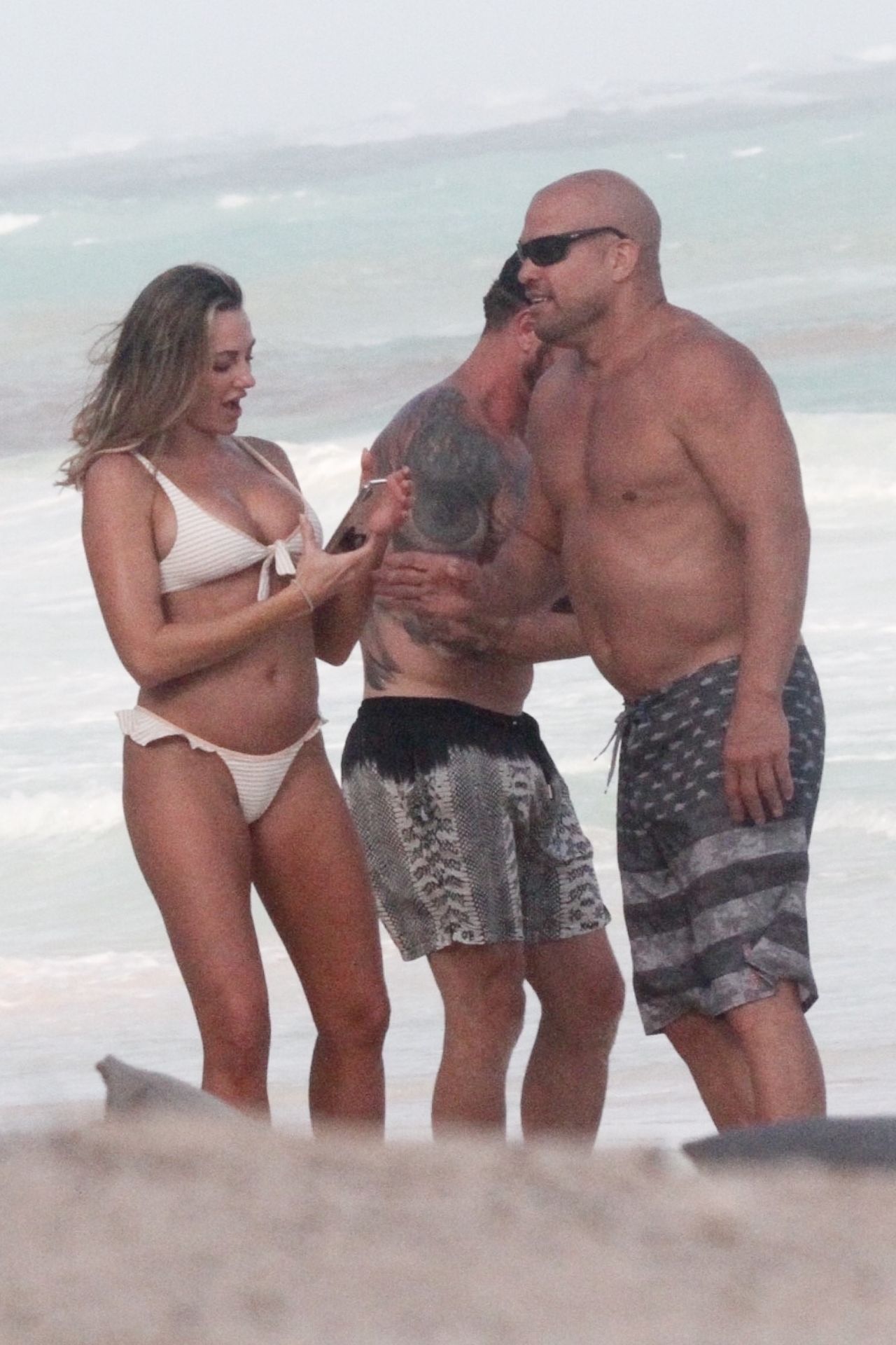 Sexy Amber Nichole Miller And Tito Ortiz Enjoy A Day In Tulum 0002