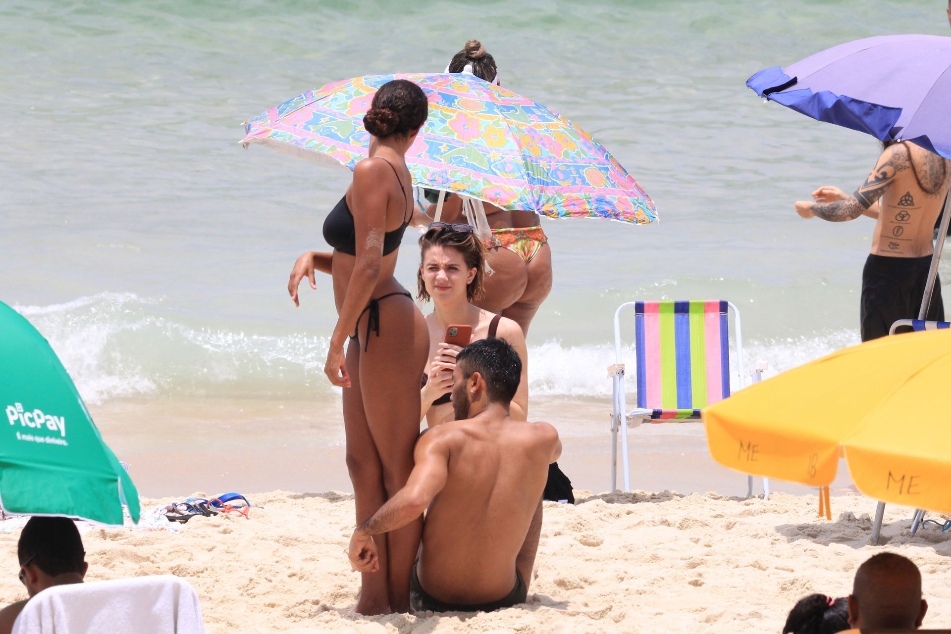 Sexy Tina Kunakey Enjoys Her Vacation In Rio De Janeiro 0069