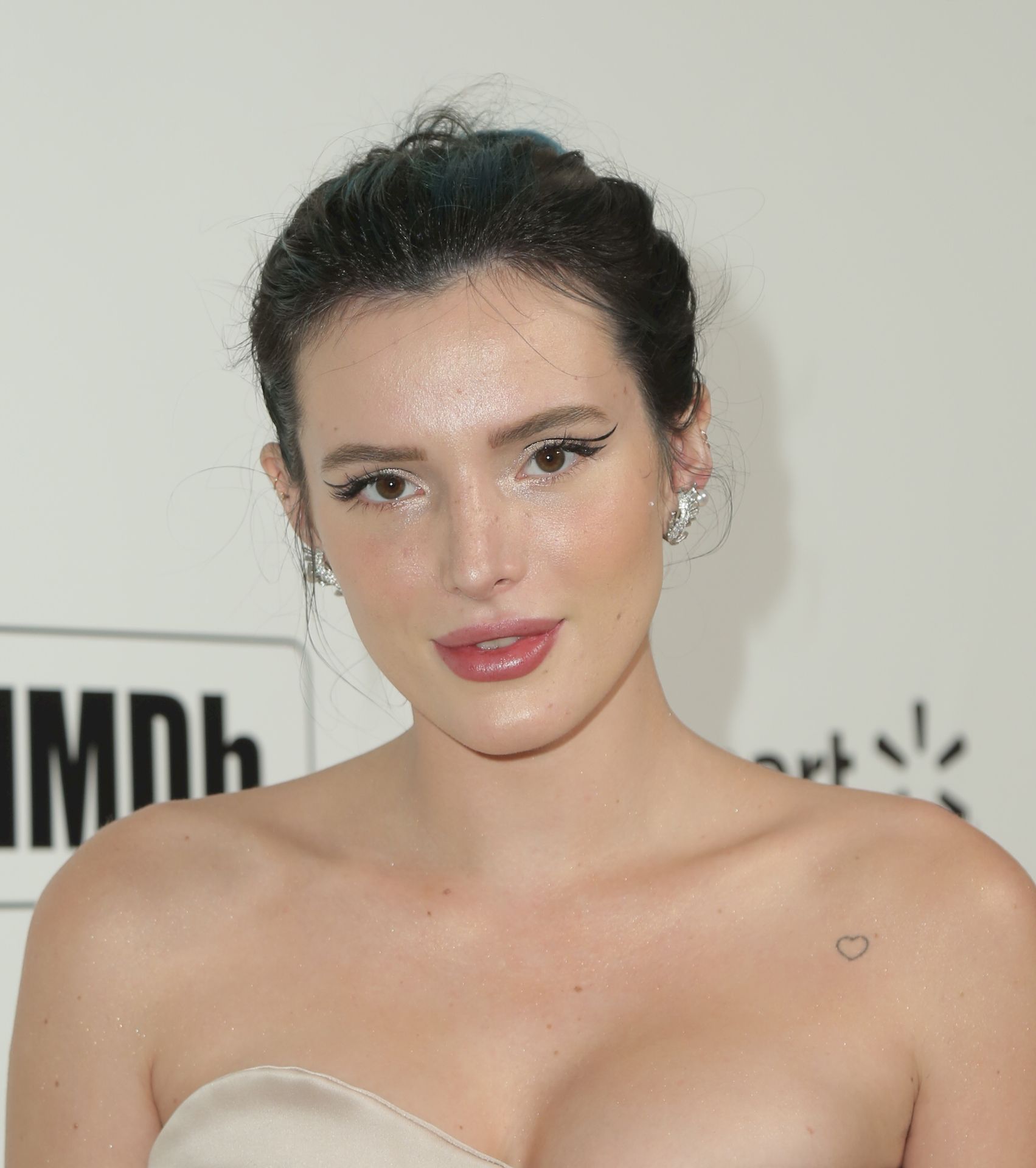 Bella Thorne Shows Off Her Assets At The 28th Annual Elton John Aids Foundation Party 0024