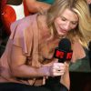 Claire Danes Flashes Boobs At The Mtv Show 0001