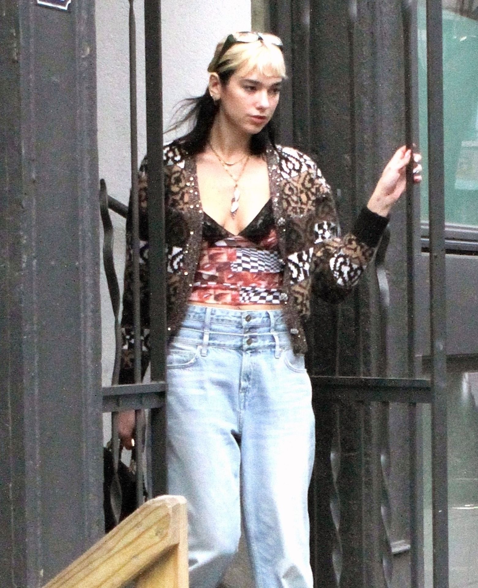 Dua Lipa Spotted Leaving Her Apartment While Wearing A Double Denim Jeans In Nyc 0002