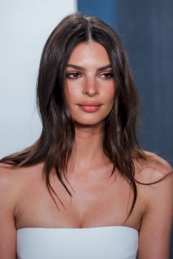 Emily Ratajkowski Looks Too Thin at the Vanity Fair Oscar Party (88 Photos)