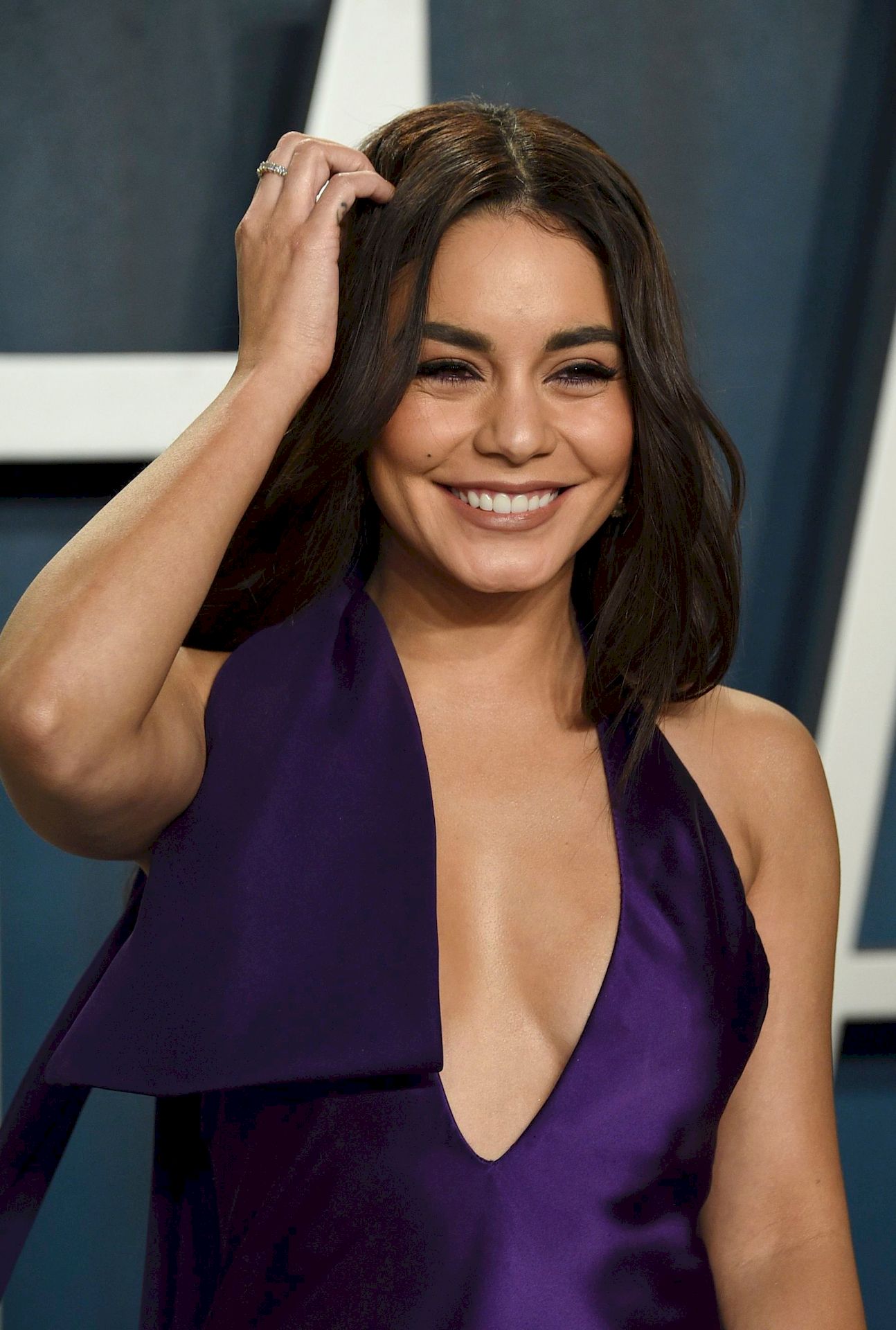 Vanessa Hudgens Looks Sexy In A Purple Dress At The Vanity Fair Oscar Party 0017