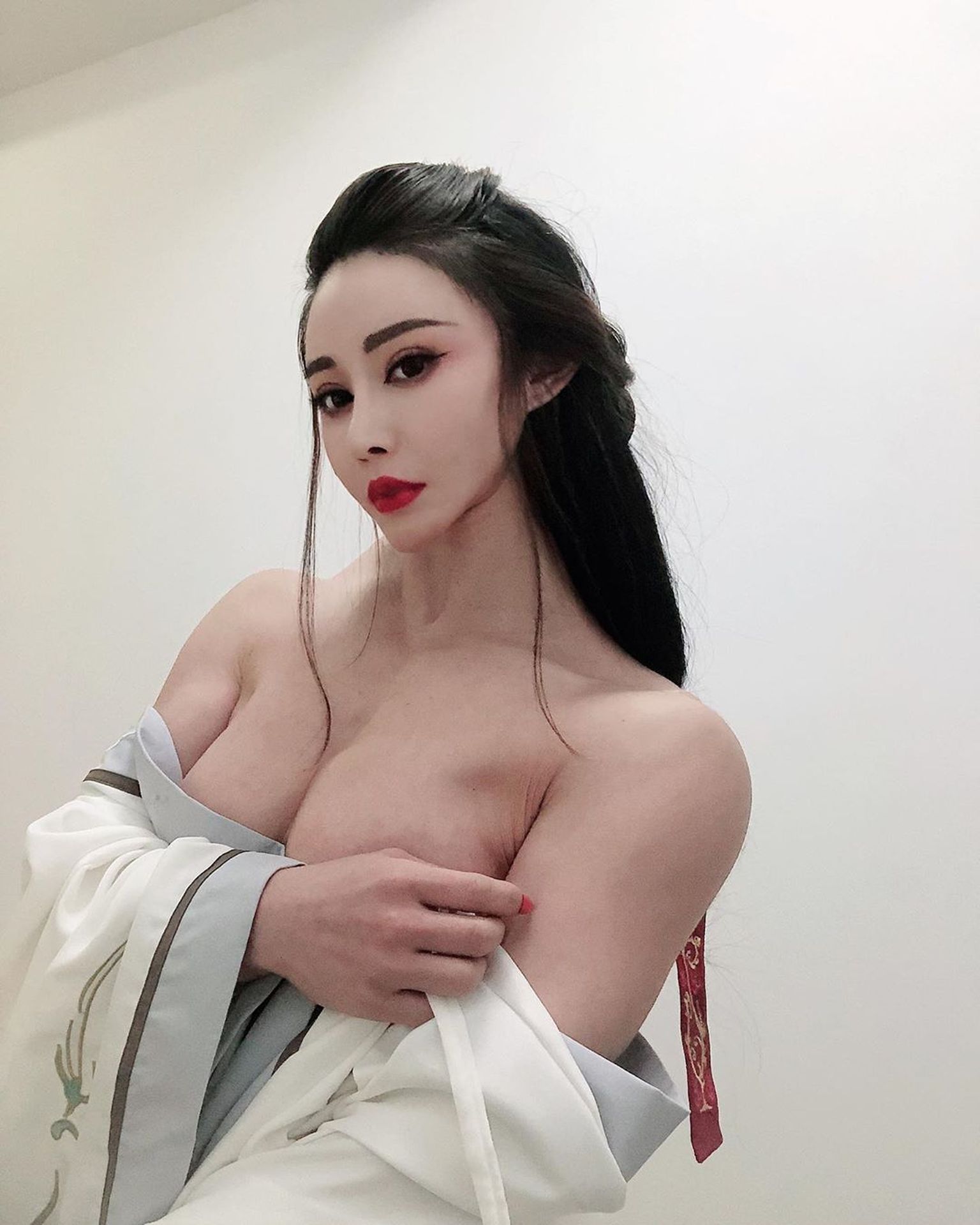 Yuan Herong Nude & Sexy 0070