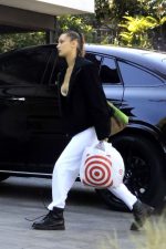Bella Hadid Shows Some Skin On A Quick Target Run 0001