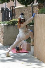 Phoebe Price Takes Her Yoga To The Sidewalk 0004