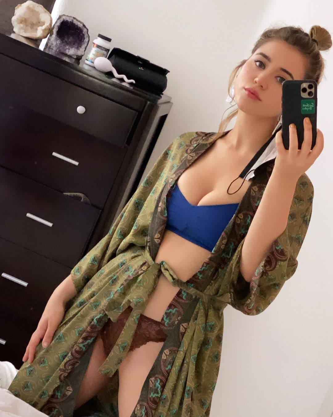 Caylee Cowan Sexy Boobs In Racy Underwear Photoshoot 0009