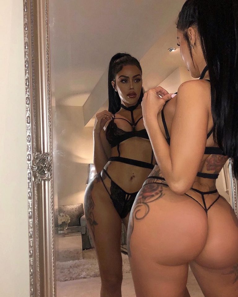 Check out Chloe Saxon’s hot and slightly nude photos from Instagram (2019-2...