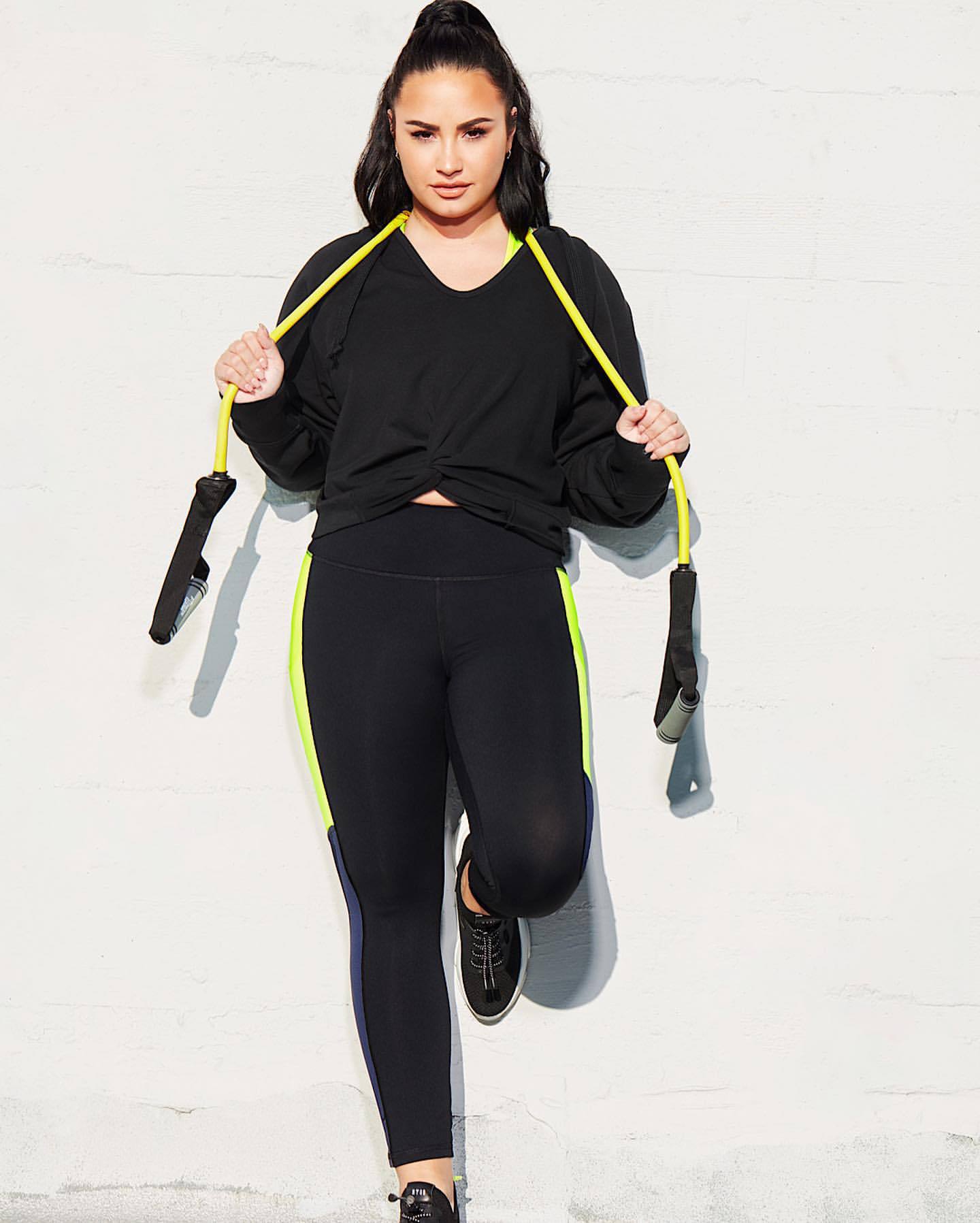 Demi Lovato Fabolous Photoshoot For Fabletics Line Spring Summer 2020 0027