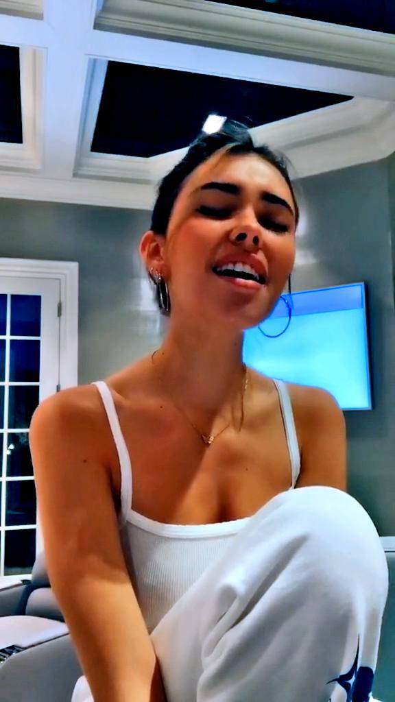 Madison Beer Braless Areola 8