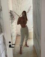 Rosie Huntington Whiteley Topless Thefappening