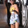 Sarah Hyland – Sexy In Denim Shorts And Cropped Top Out In Los Angeles 0002