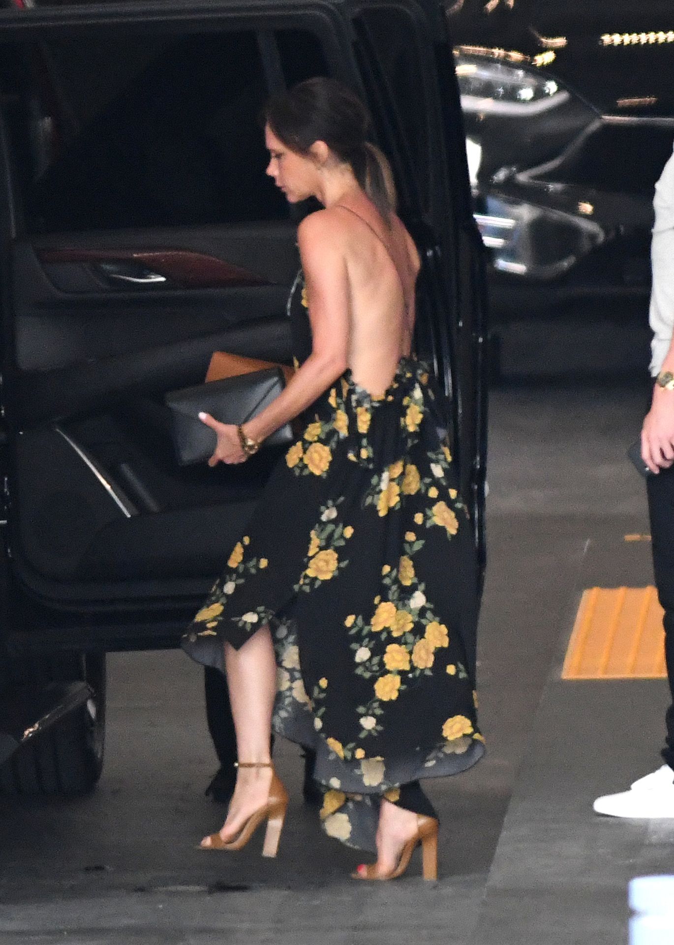 Victoria Beckham Wears A Backless Dress As She Goes Luxury Apartment Hunting In Miami 0023