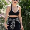 Charli Xcx – Sexy Boobs In Sports Bra Out In Los Angeles 0002