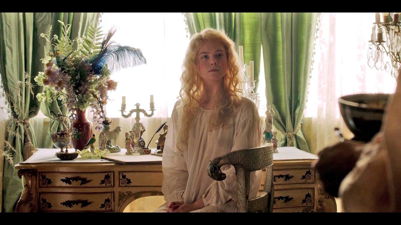 Elle Fanning - Great Naked Ass In "the Great" Tv Series (nsfw) 00...