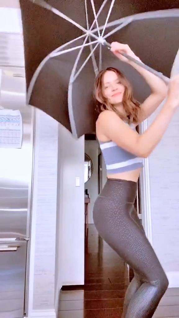 Katharine Mcphee – Sexy Ass And Big Cameltoe In Hot Dancing Video 0013