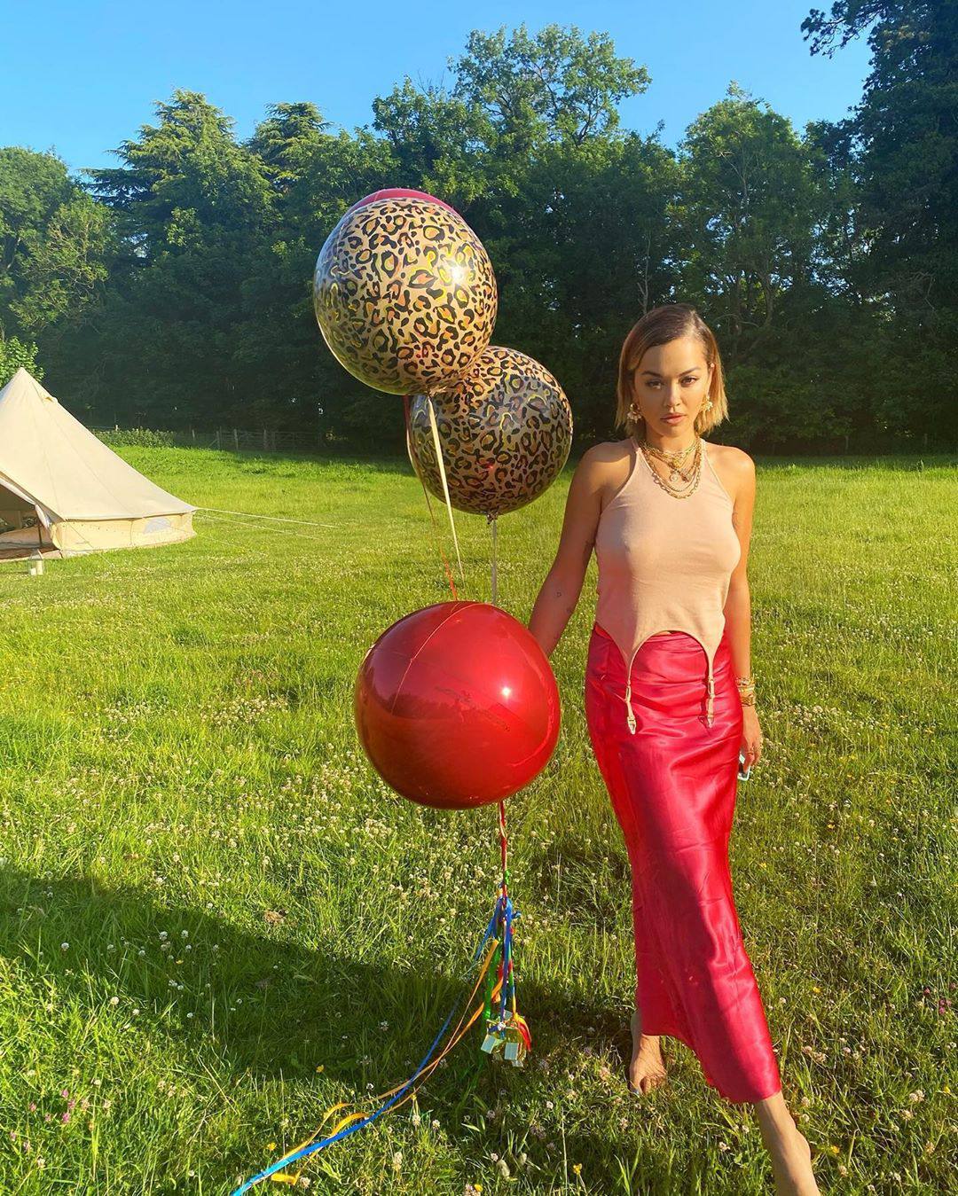 Rita Ora – Sexy Boobs In Braless Photoshoot At Balloon Party 0003
