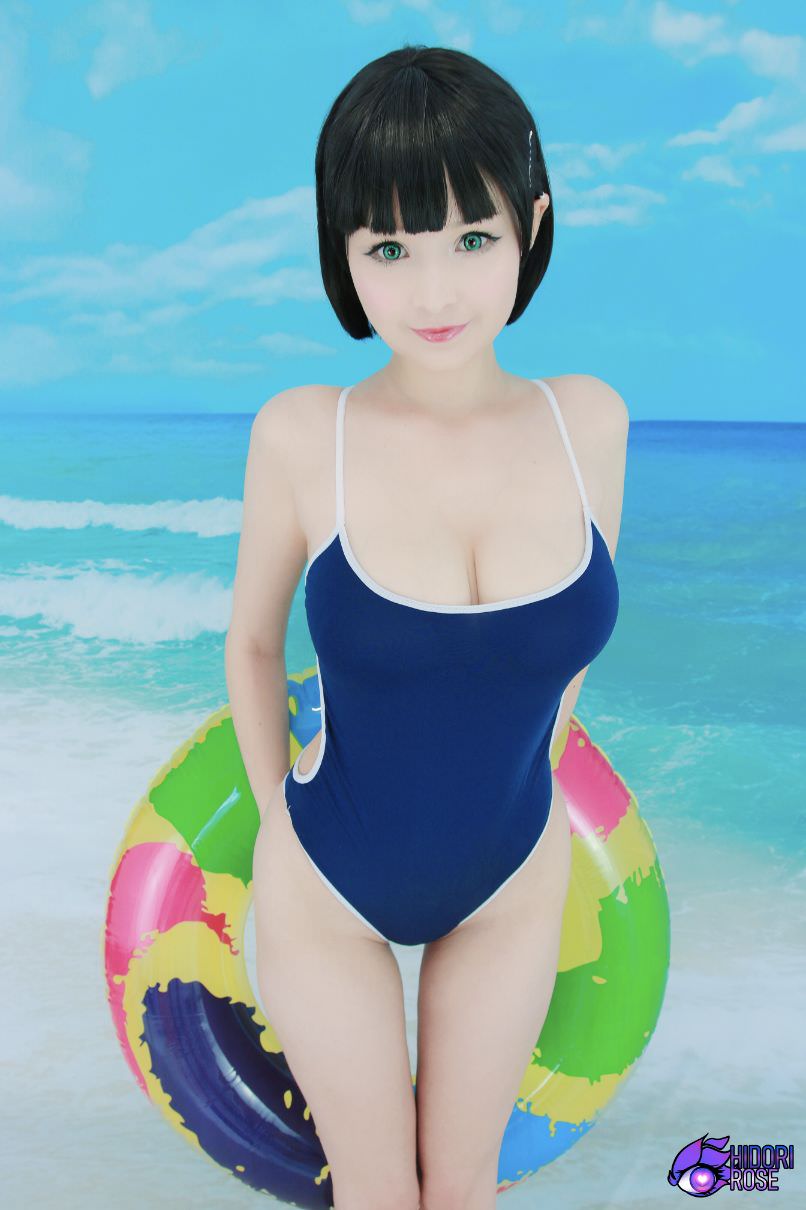 Hidori Rose Nude Beach Swimsuit Photos! 0001
