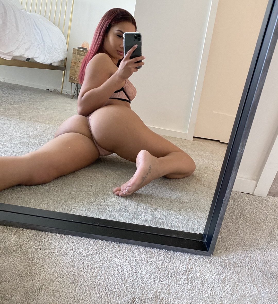 Thechantal Onlyfans Nudes Leaks 0031